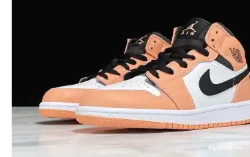 QUARTZ PINK 1 MID AIR (GS) JORDAN 0625